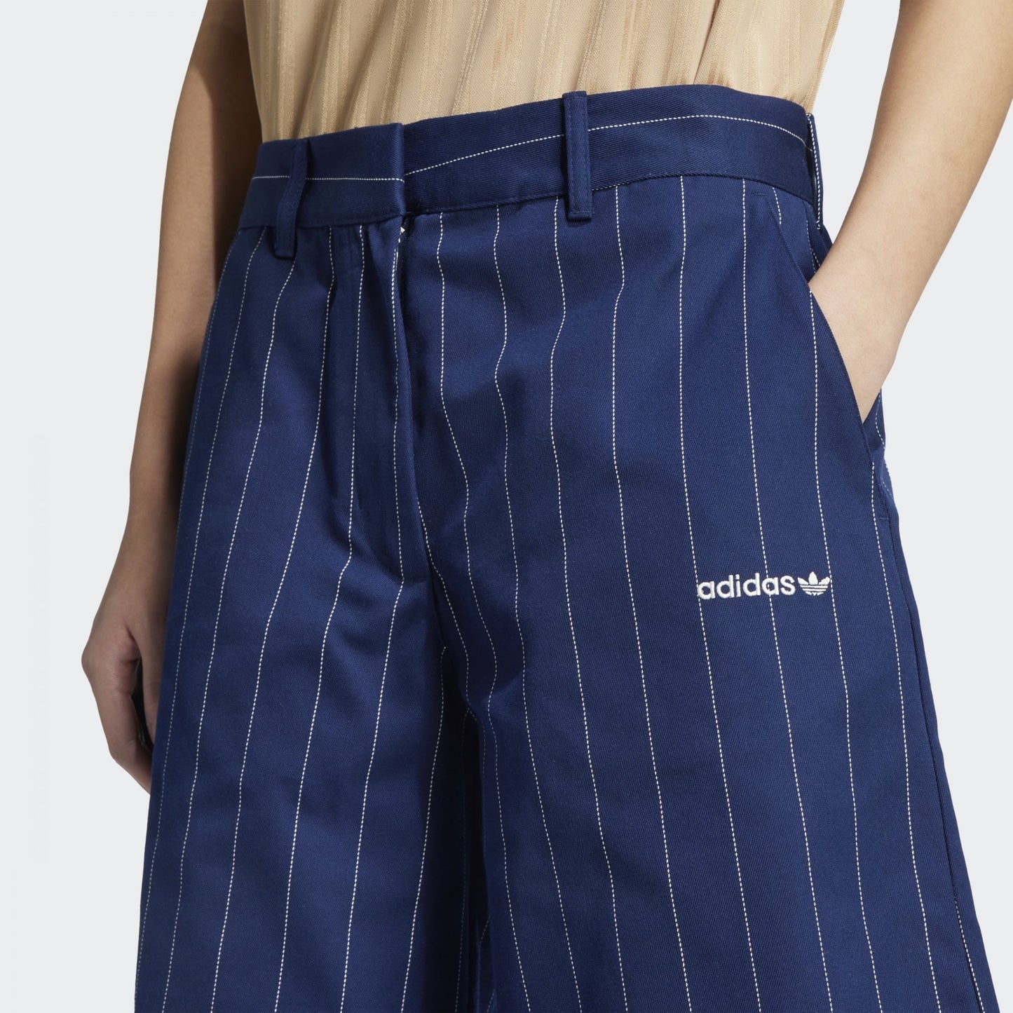 W' Pinstripe Short - Night Indigo / Off White