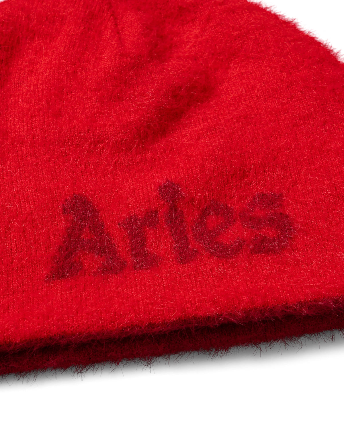Fluffy Reversible Skull Beanie - Red