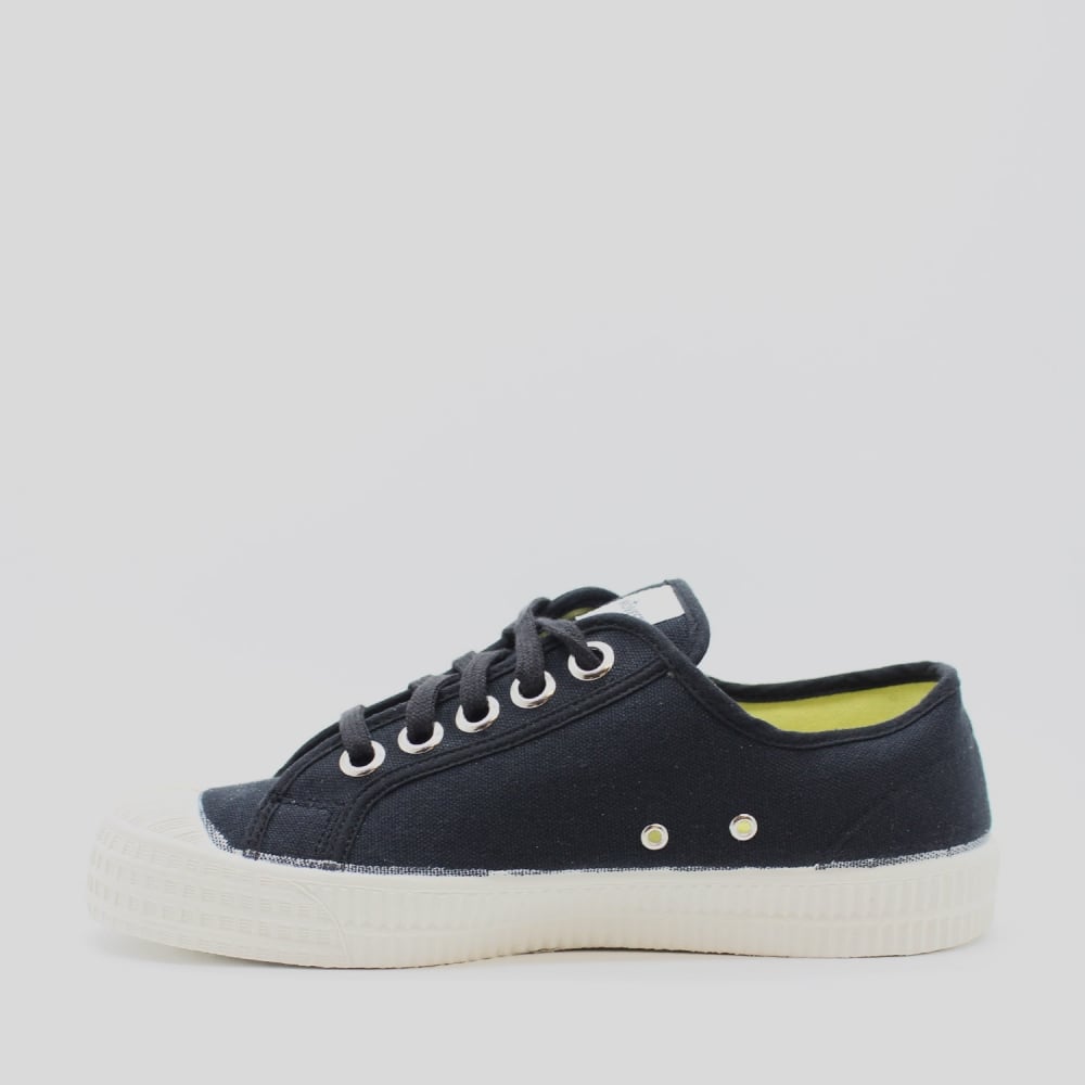 Star Master - Black / White