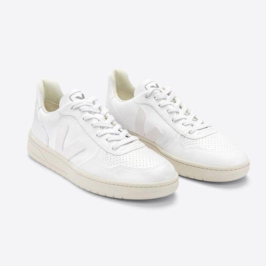 W' V-10 CWL - White
