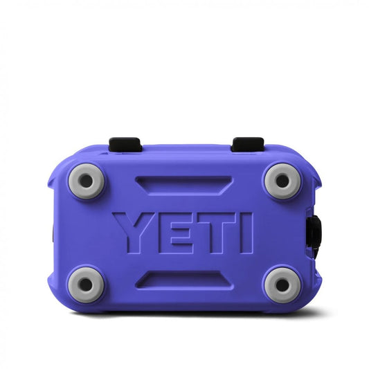 Roadie® 15 Cool Box Ultra Marine Violet