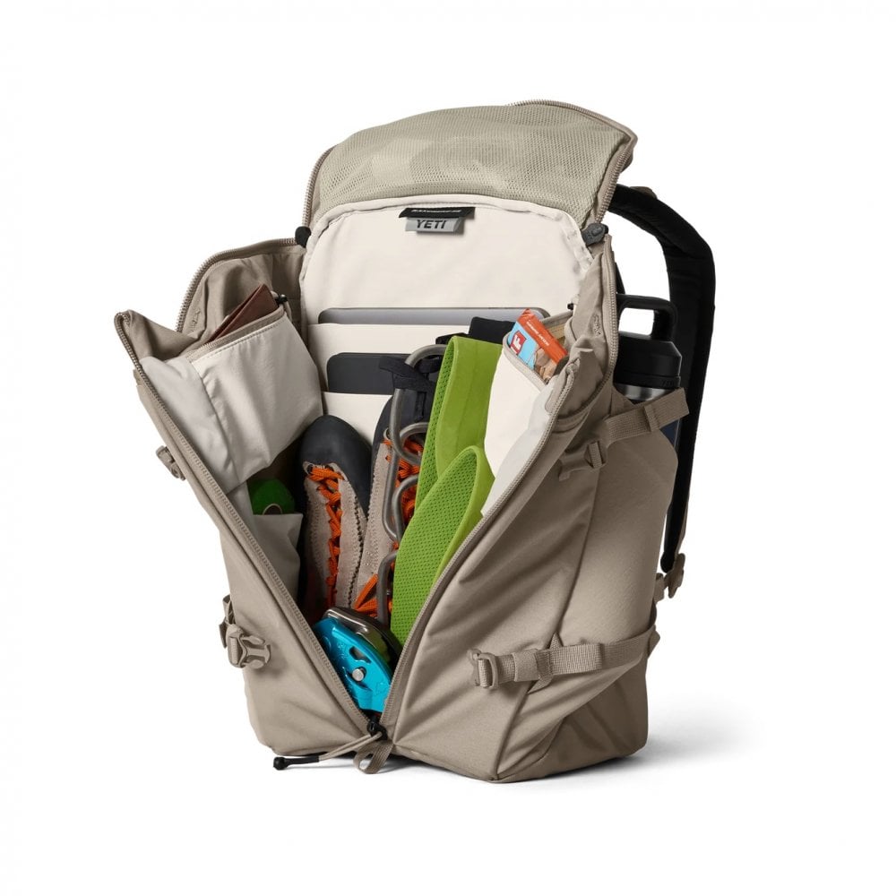 Ranchero™ 22L Backpack - Cape Dark Taupe