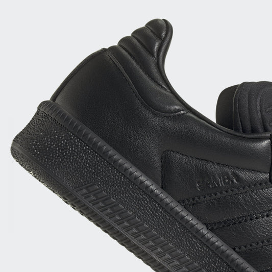 Samba XLG - Core Black