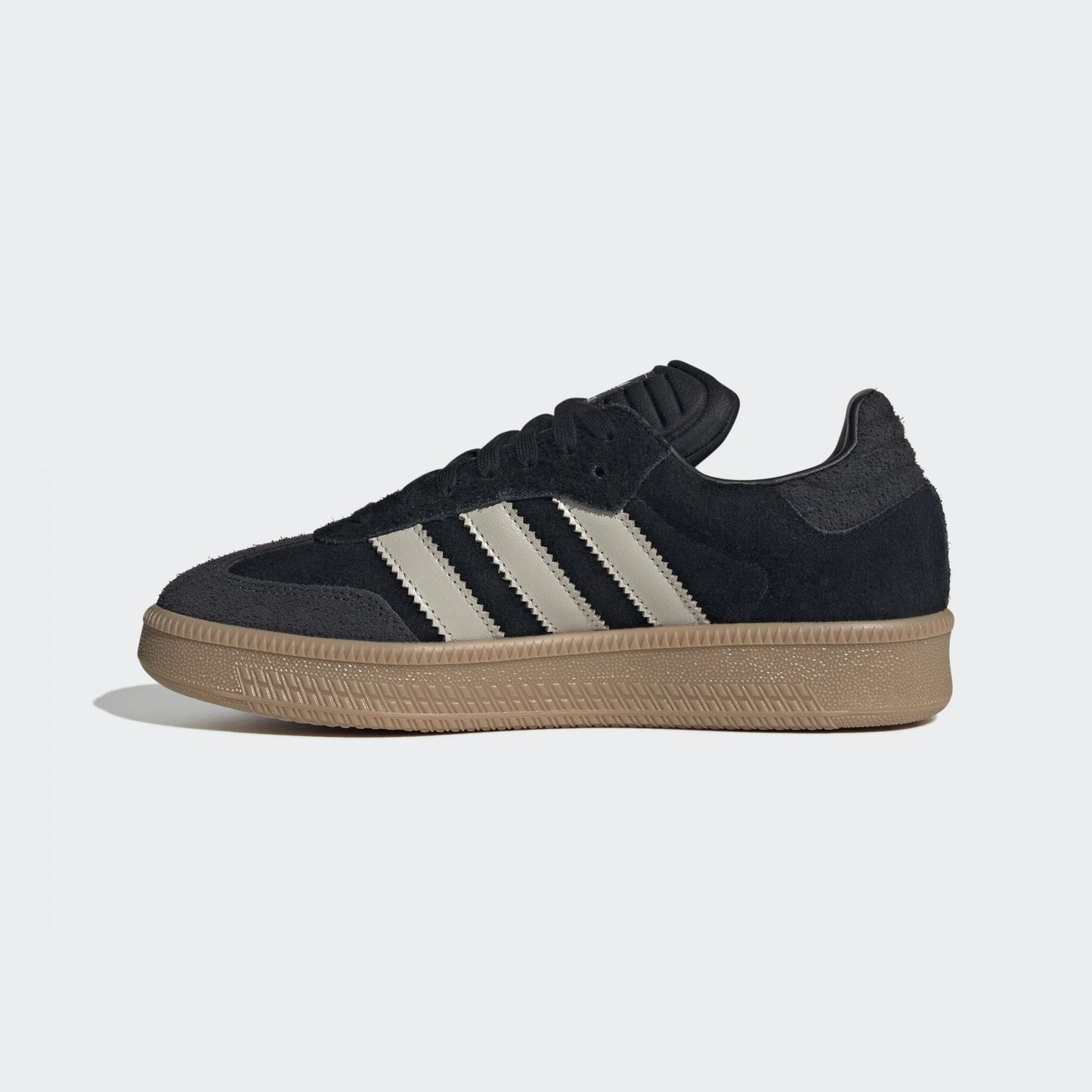 Samba XLG - Core Black / Wonder Aluminium / Gum
