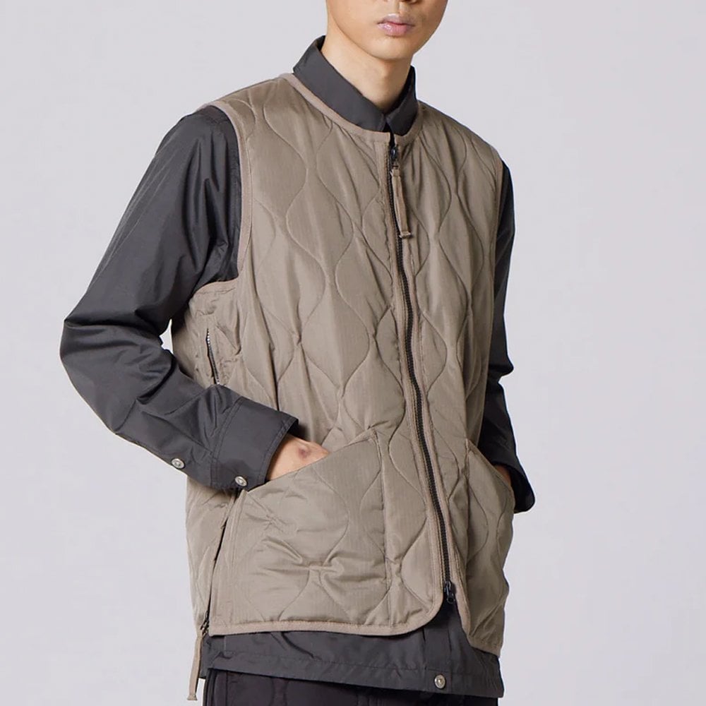 Military Crew Neck W. Zip Down Vest