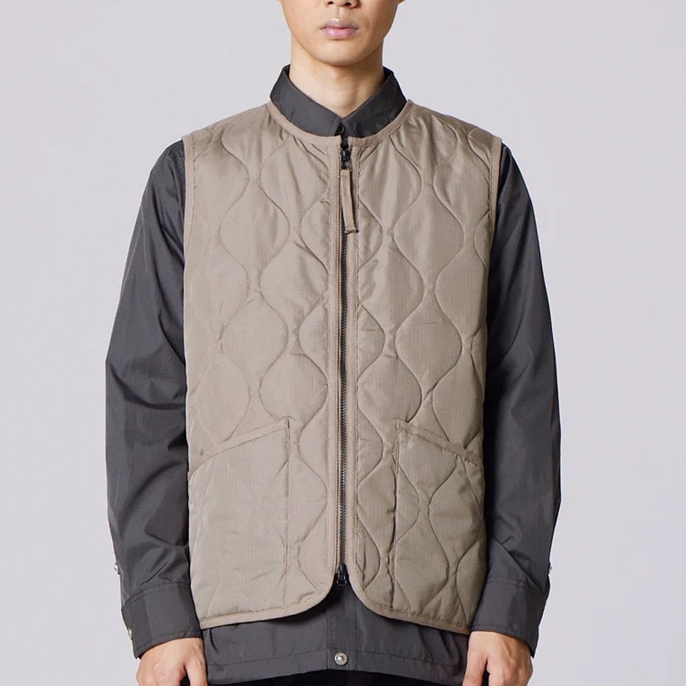 Military Crew Neck W. Zip Down Vest