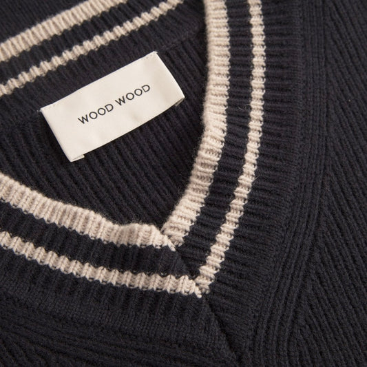 WWCobek V-Neck Pullover - Salute
