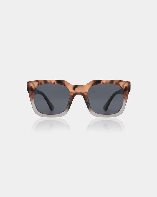 Nancy Sunglasses - Coquina / Grey Transparent