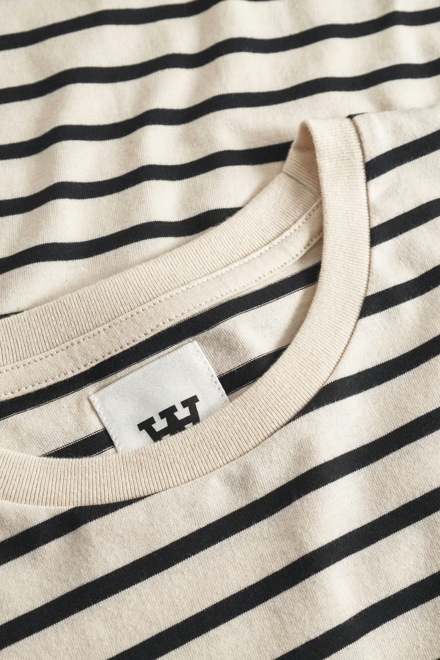 WWAce Stripe Tee - Black Beauty
