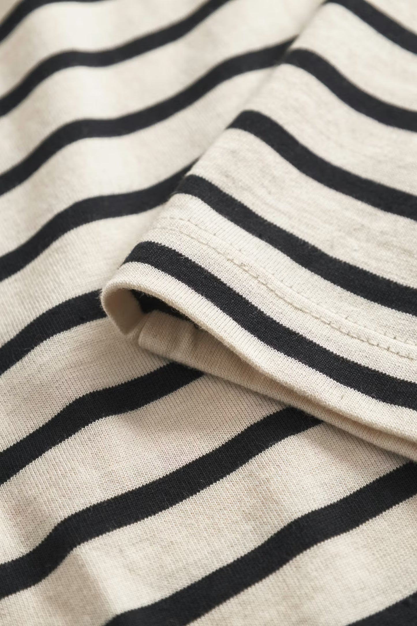 WWAce Stripe Tee - Black Beauty