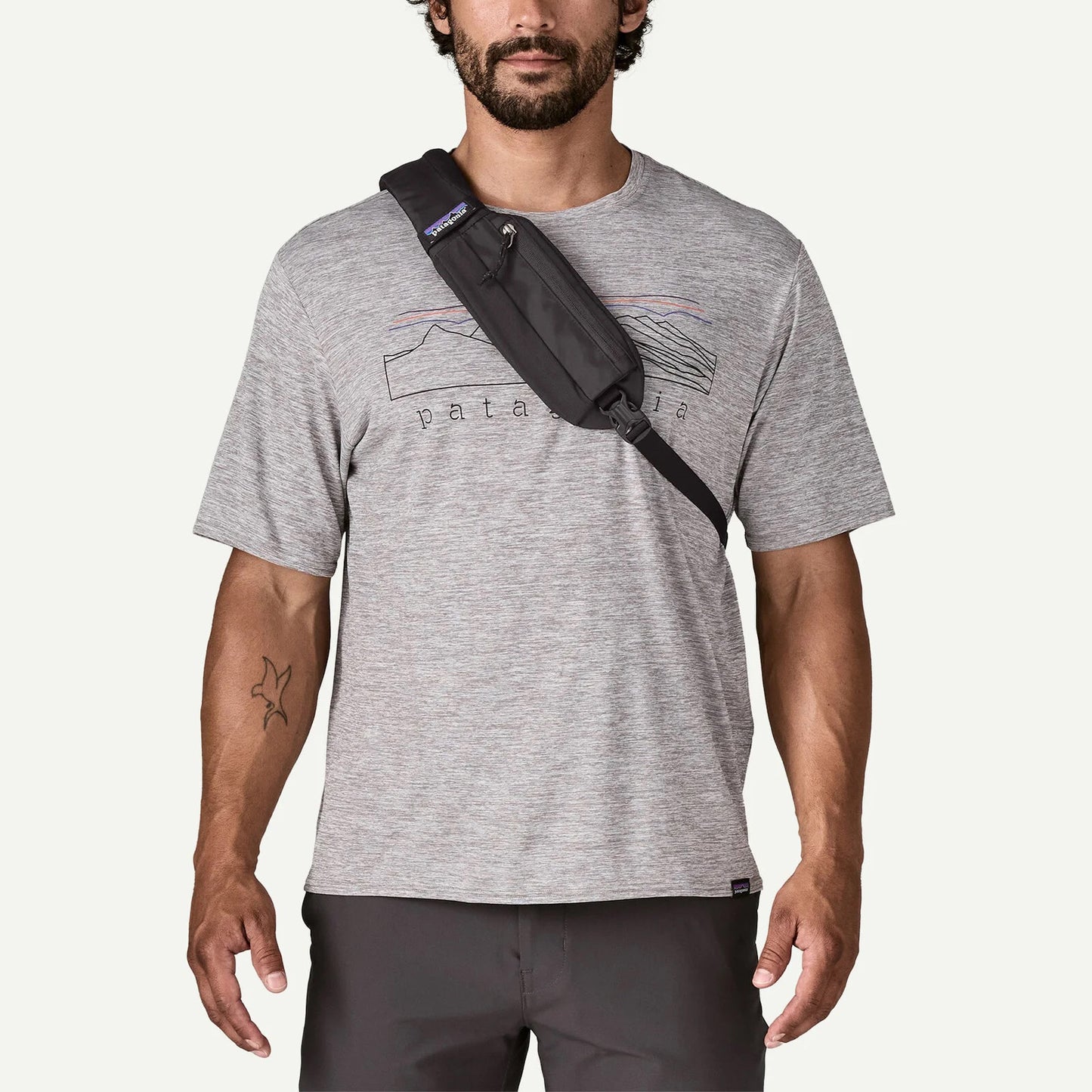 Atom Sling Bag 8L - Black