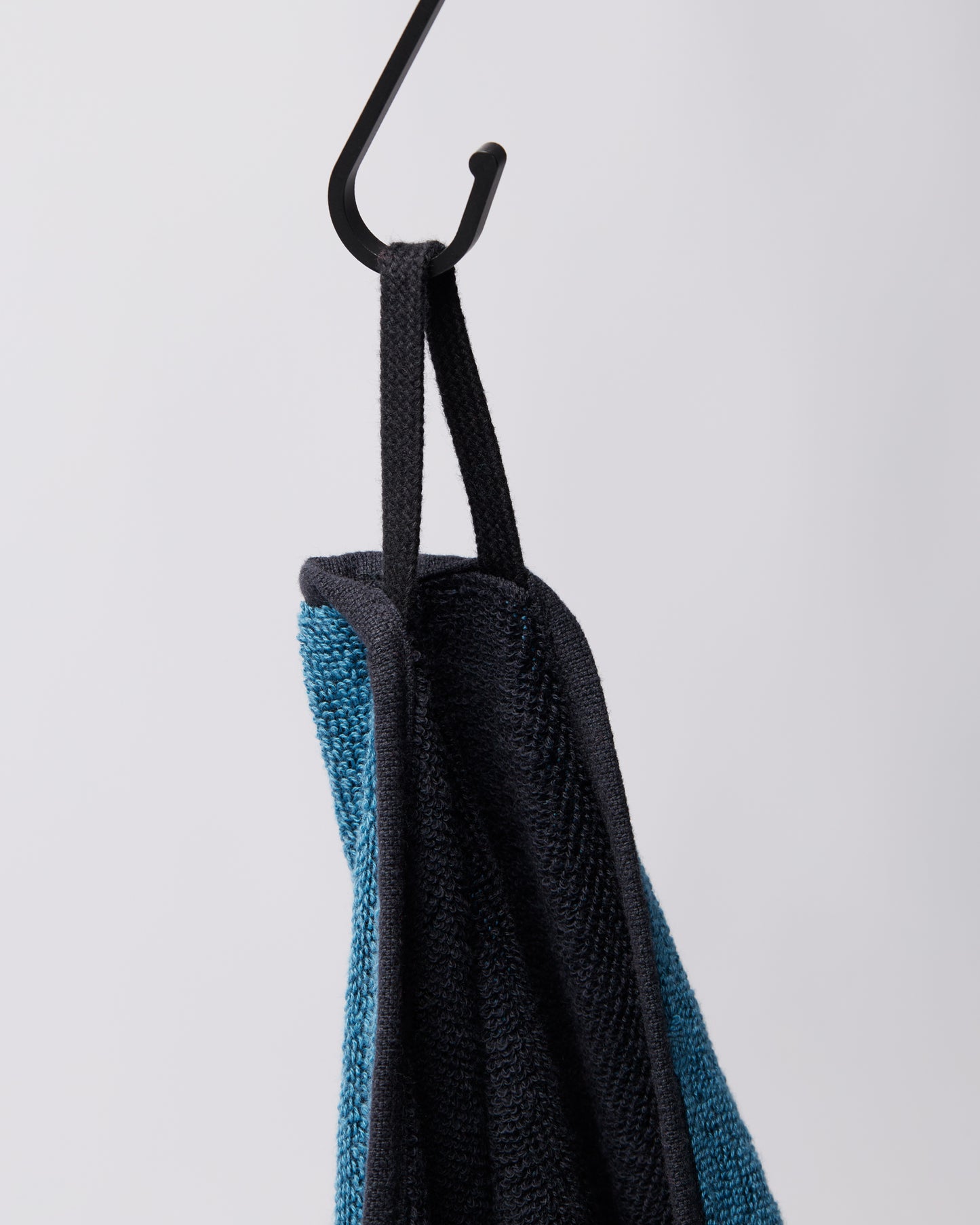 Nope und Nopes Beach Towel - Mallard Green