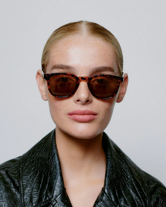 Bate Sunglasses - Demi Tortoise