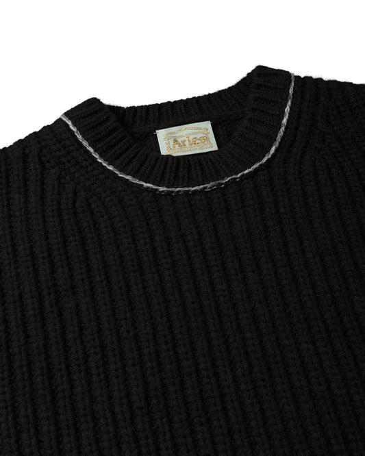 Chunky Knit Classic Jumper - Black