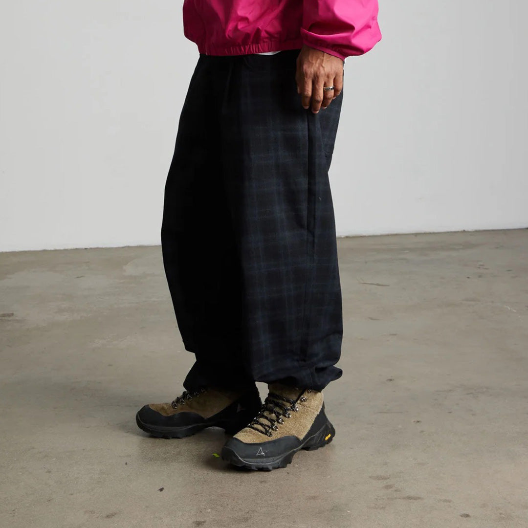 Cromer Plaid Pant - Black