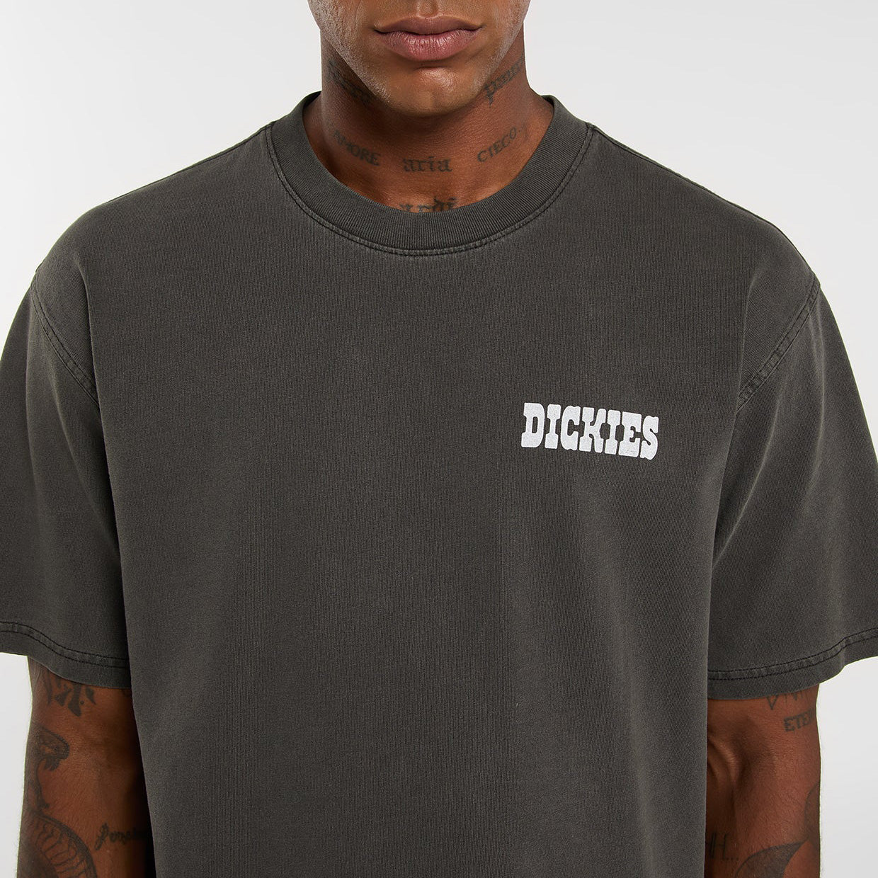 Buchtell SS Tee - Black