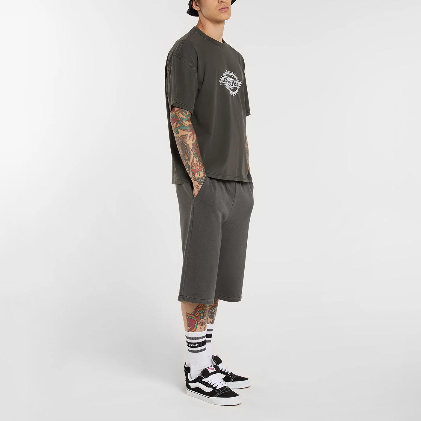 Streetsboro 13" Sweat Short - Black