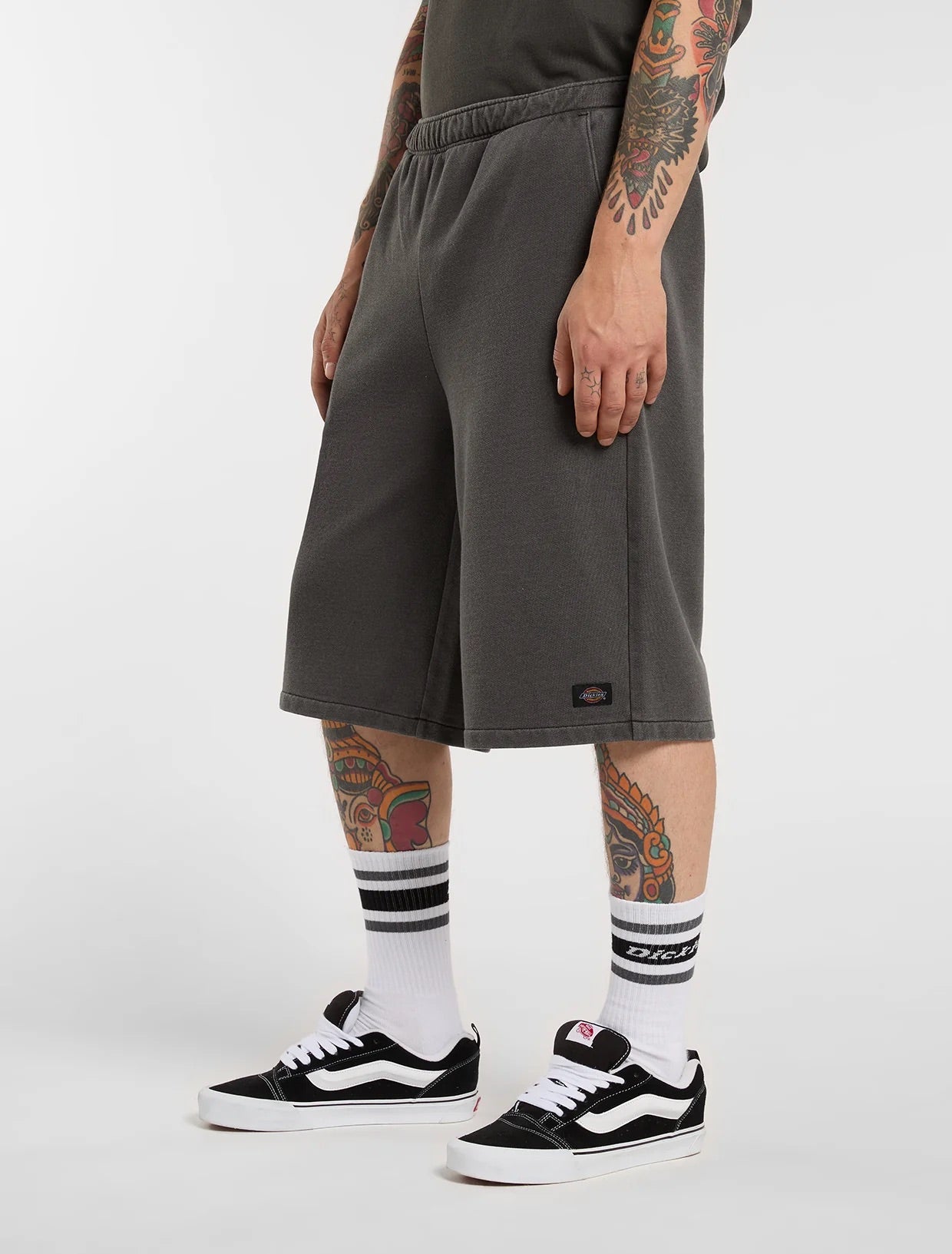 Streetsboro 13" Sweat Short - Black