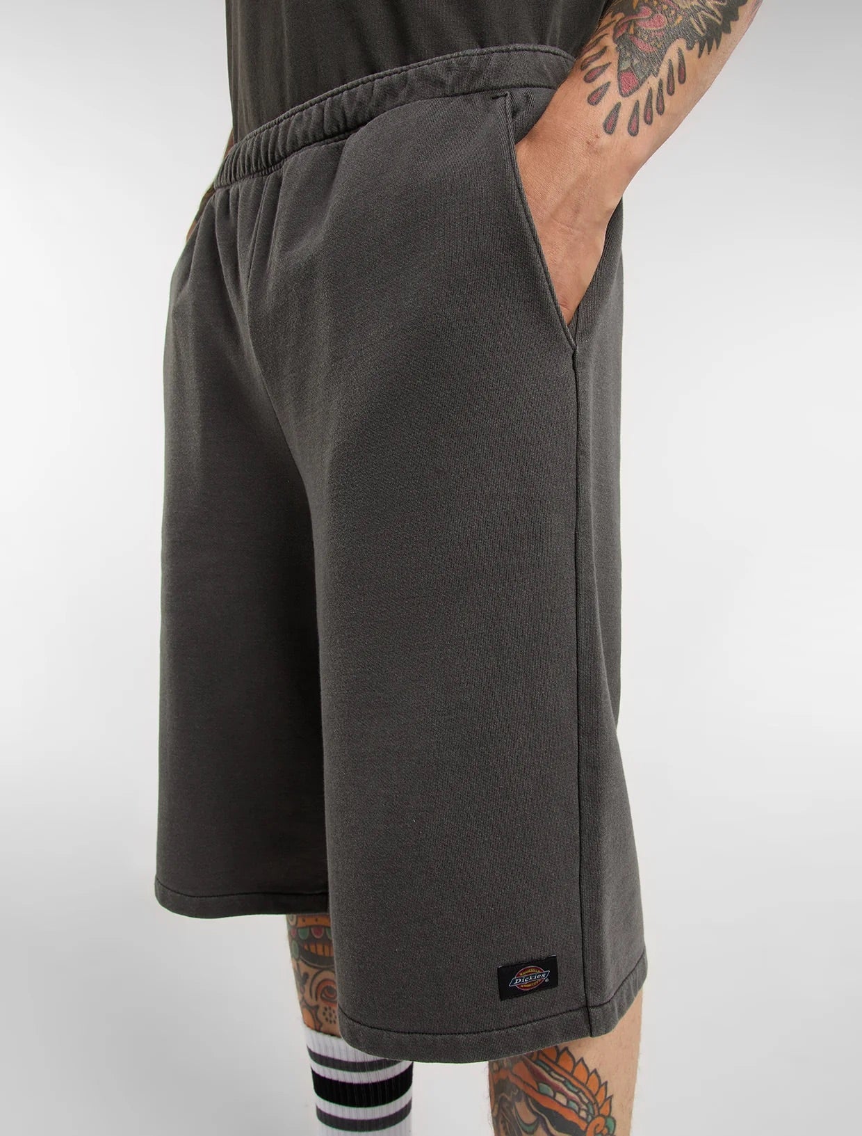 Streetsboro 13" Sweat Short - Black