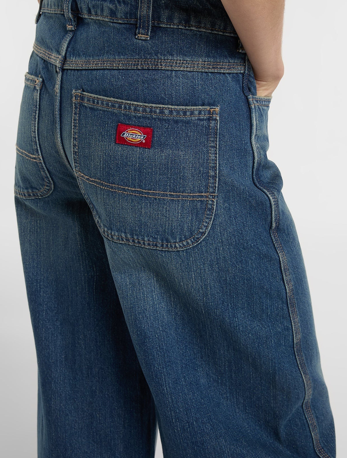 Women's Maricopa Low Waist Barrel Jeans - Mid Blue Fade Wash