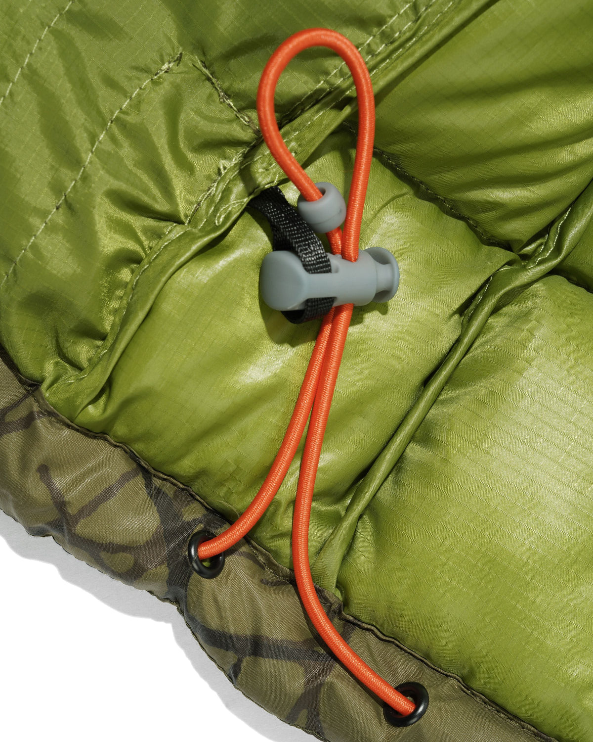 Endure Puffer Jacket - Thorn Camo