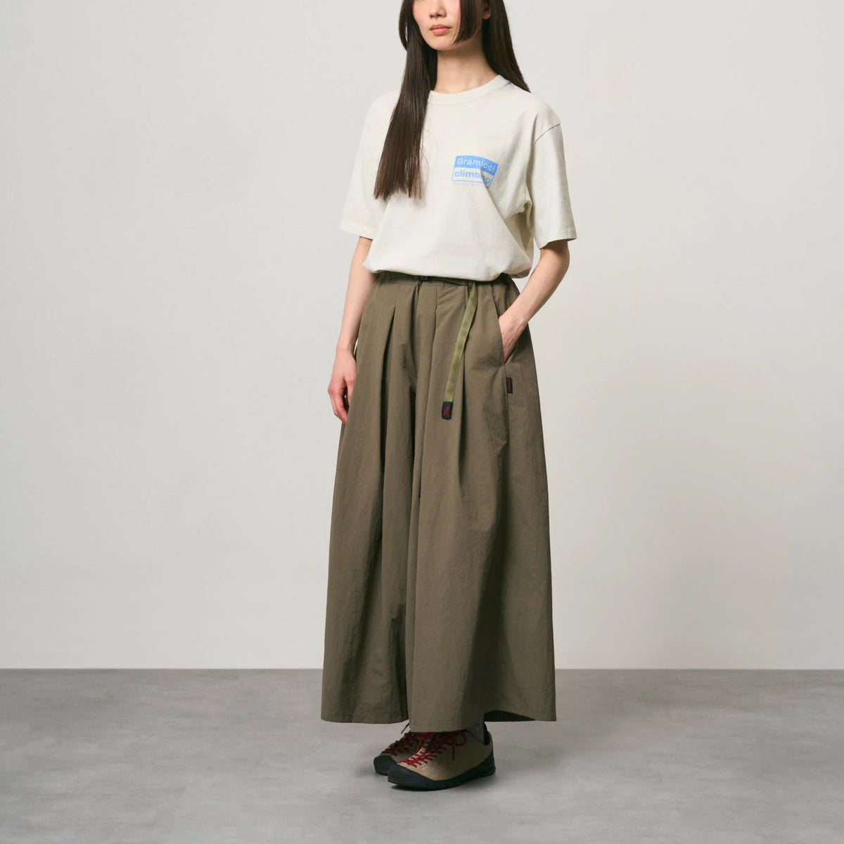 Women's Nylon Flare Pant - Burnt Olive