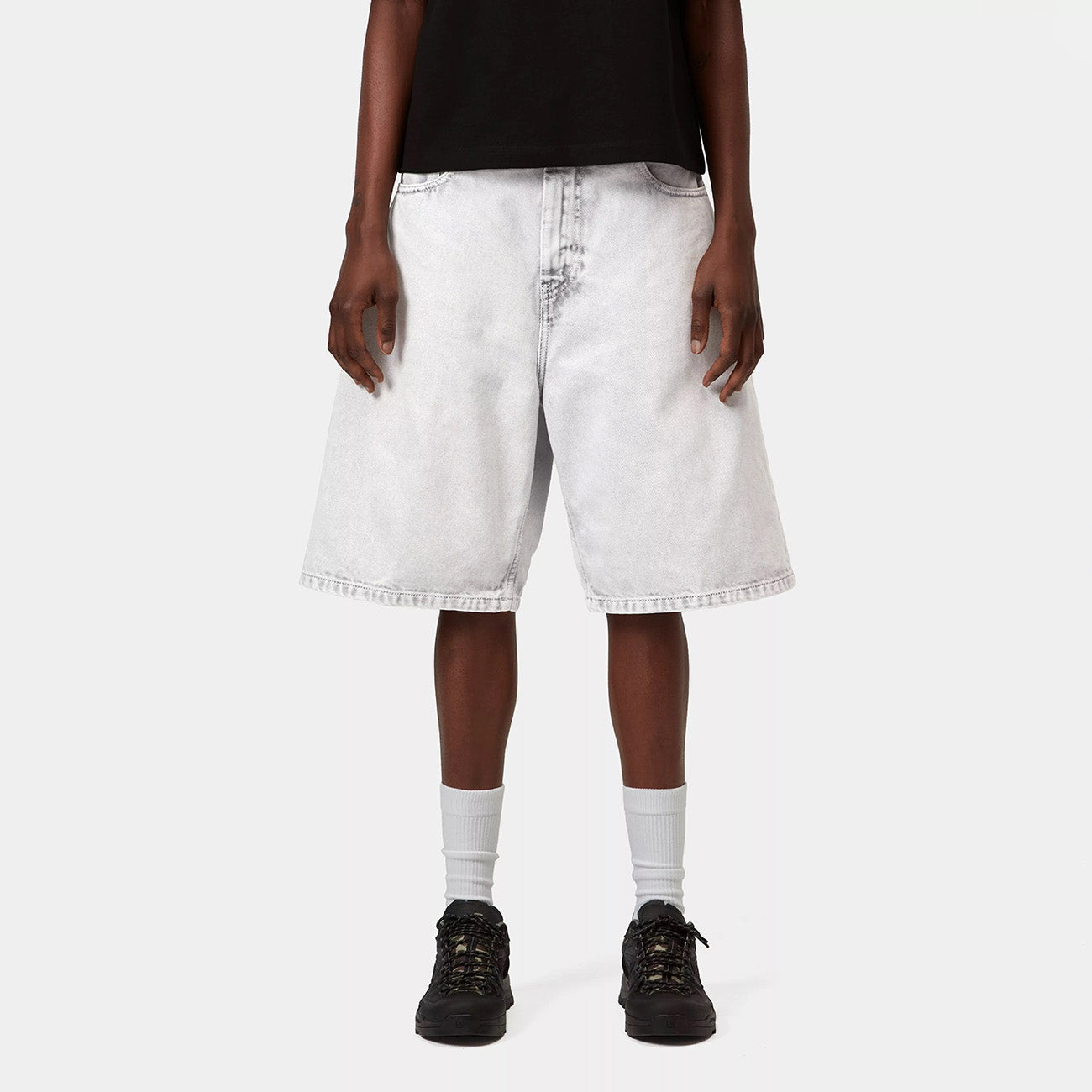 W' Brandon Short - Black chalk wash