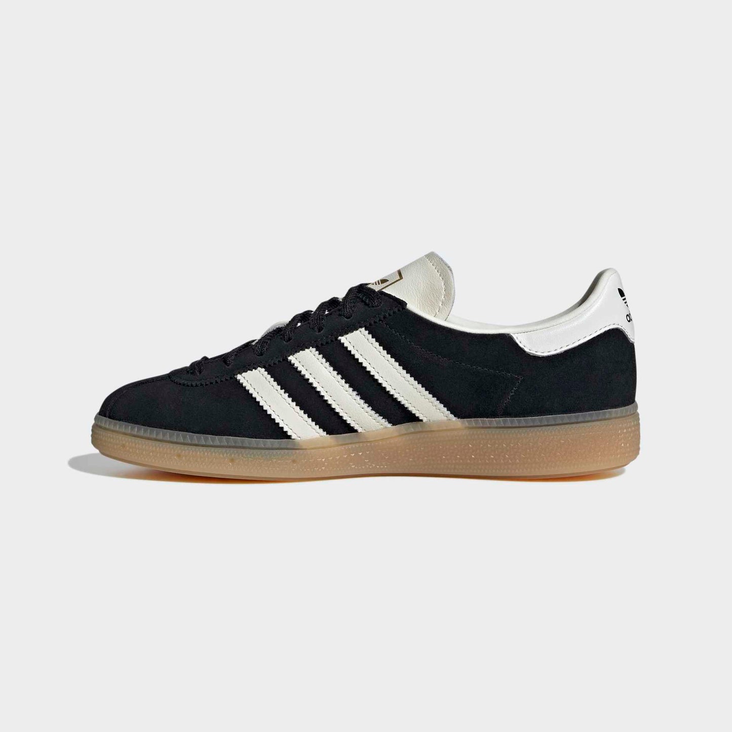 Women's Muenchen - Core Black / Off White / Gum