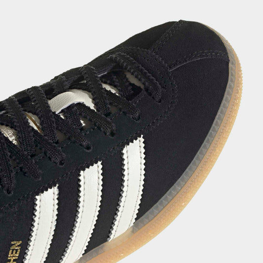 Women's Muenchen - Core Black / Off White / Gum