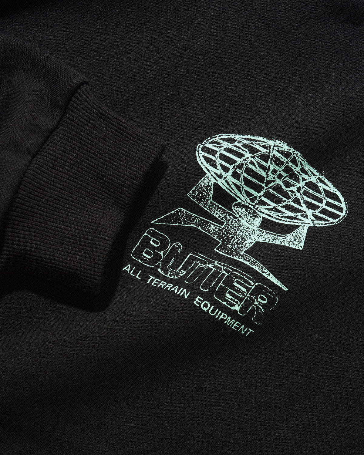 Terrain Pullover Hood AW26 - Black