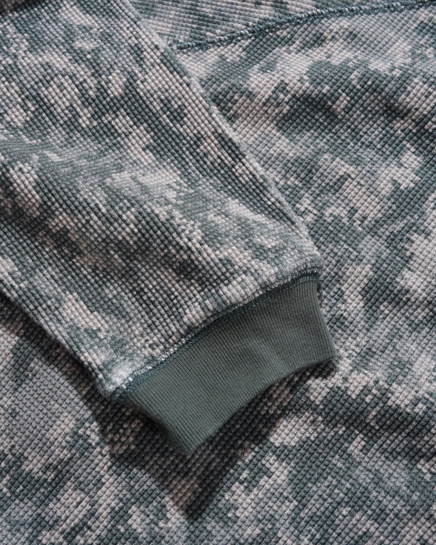 Waffle L/S Top - Digital Camo