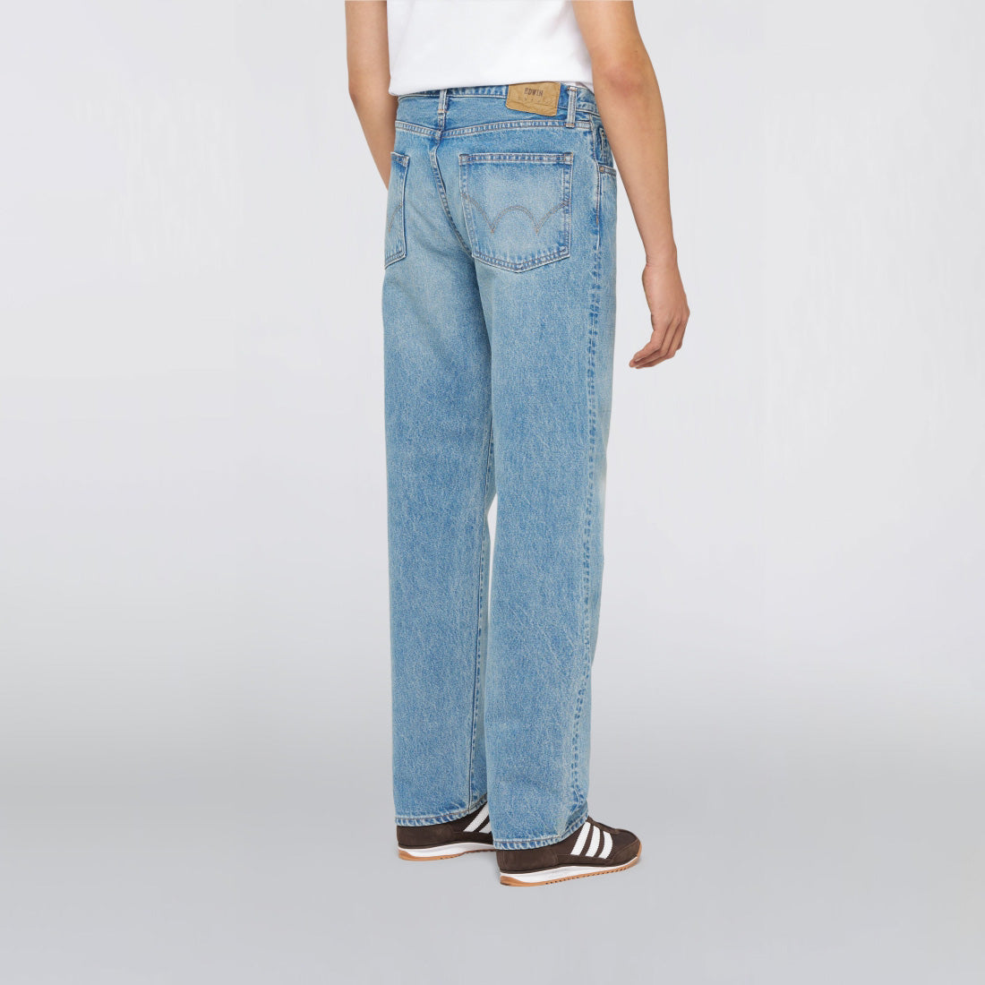 Loose Jeans - Blue (Mid Light Used)