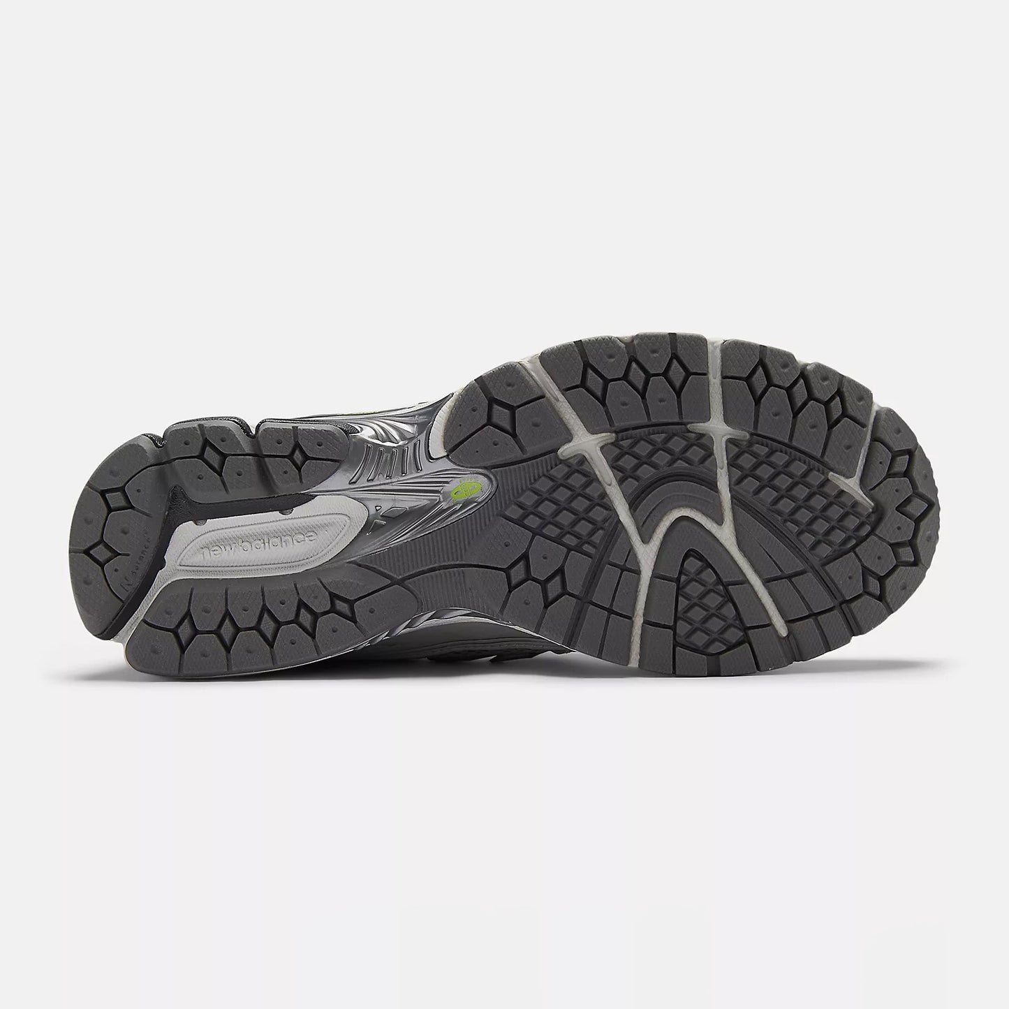 1906R - Light Silver Metallic / Alkali - U190652H