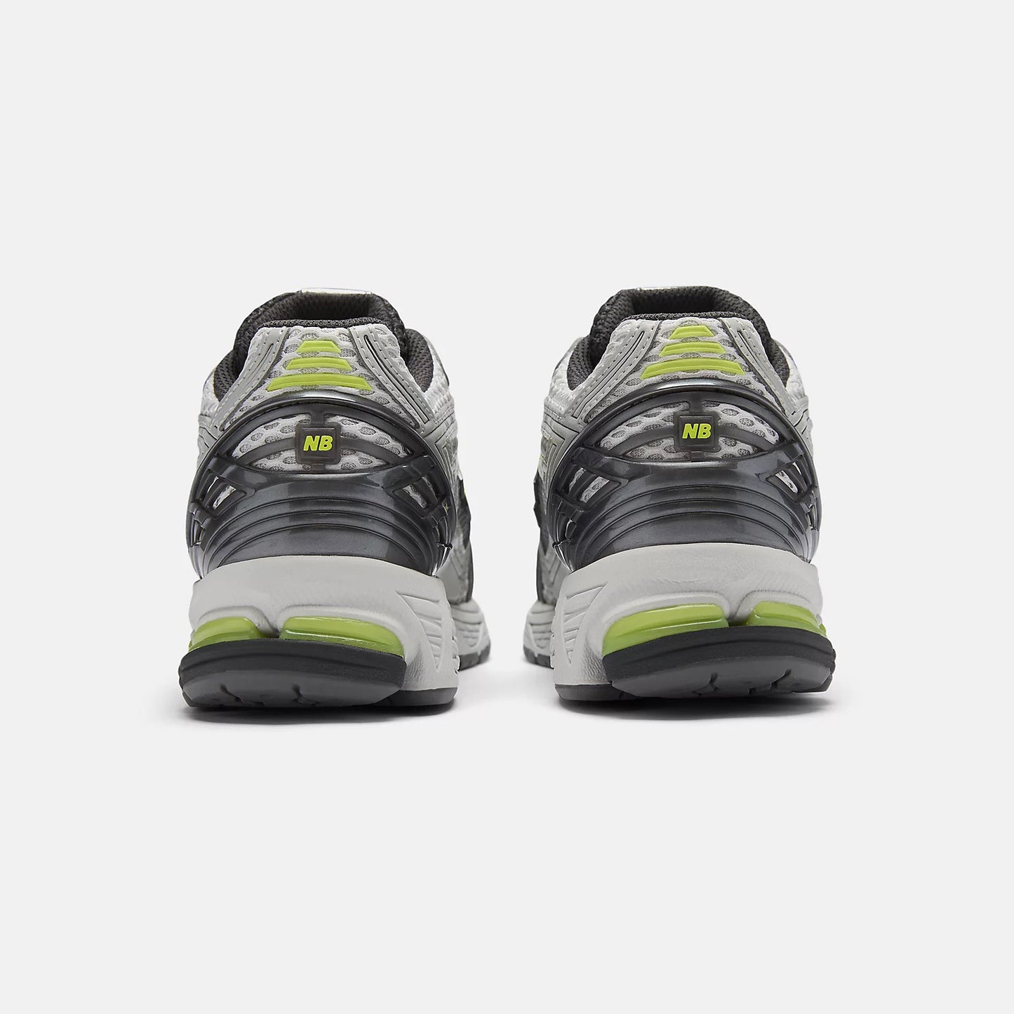 1906R - Light Silver Metallic / Alkali - U190652H